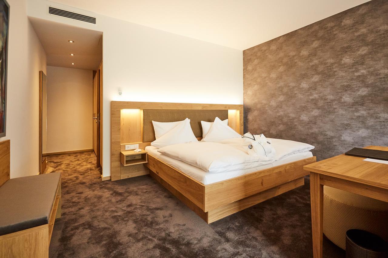Hügel 4* Trier